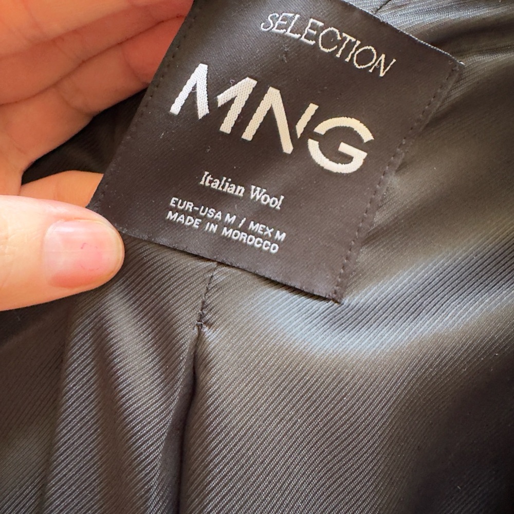 Mango Selection Double-Breasted Long Black Coat - image 7